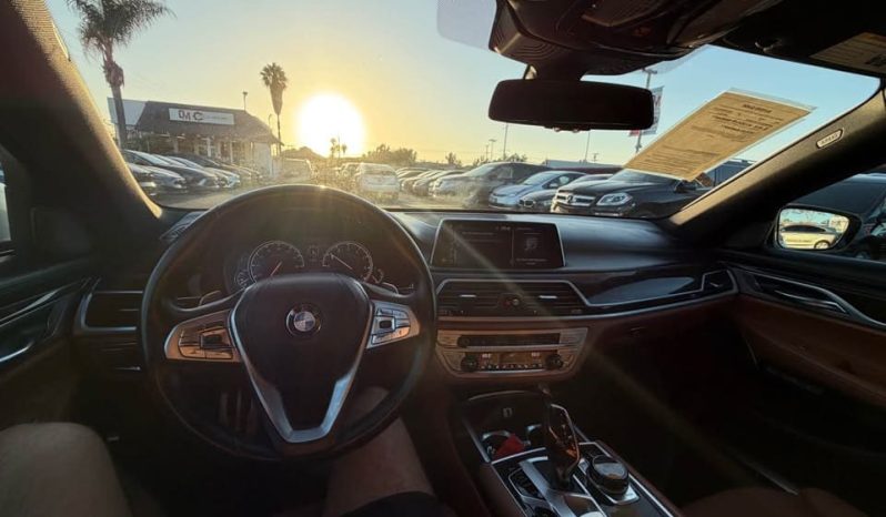 
								2017 BMW 7 series 740i Sedan 4D full									