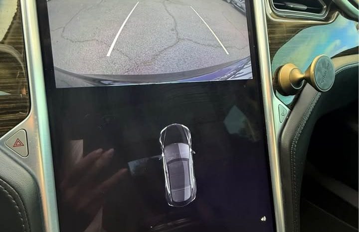 
								2016 Tesla model s 70 Sedan 4D full									
