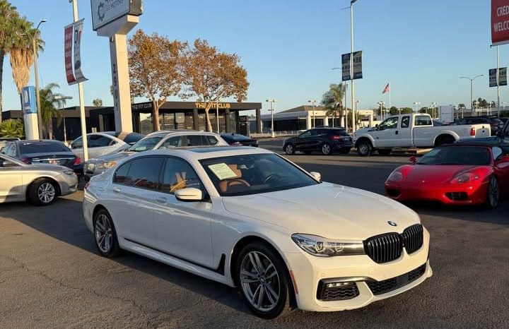 
								2017 BMW 7 series 740i Sedan 4D full									