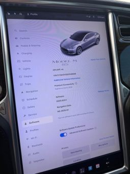 
										2014 Tesla model s 85 Sedan 4D full									