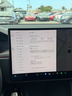 
										2026 Tesla Model X Long Range Sport Utility 4D full									