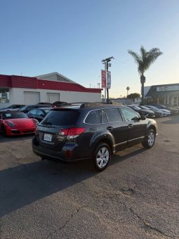 
										2011 Subaru outback full									