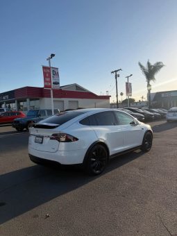 
										2018 Tesla model x 75D Sport Utility 4D full									