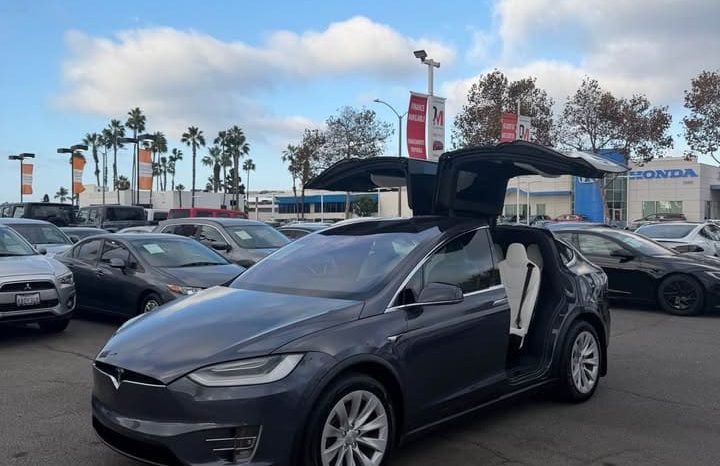 
								2020 Tesla model x Long Range Plus Sport Utility 4D full									