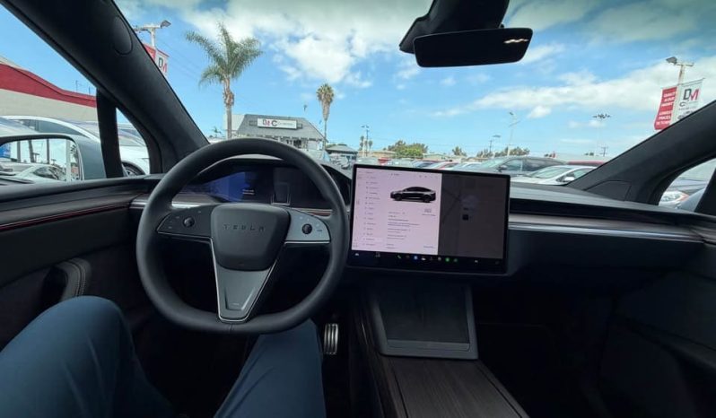 
								2026 Tesla Model X Long Range Sport Utility 4D full									