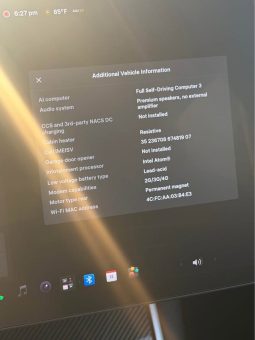 
										2019 Tesla model 3 Standard Range Plus Sedan 4D full									