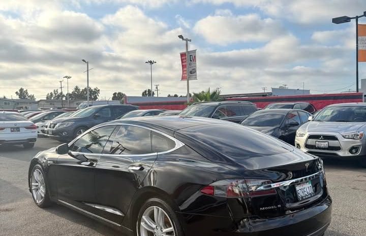 
								2016 Tesla model s 70 Sedan 4D full									