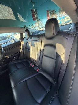 
										2020 Tesla model 3 Standard Range Plus Sedan 4D full									