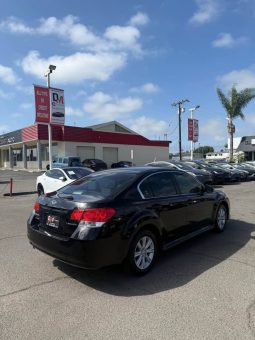 
										2011 Subaru legacy full									