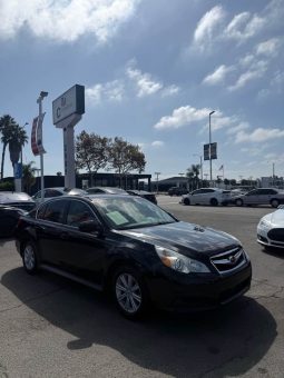 
										2011 Subaru legacy full									