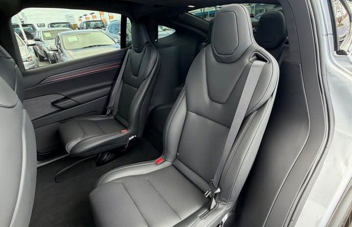 
								2026 Tesla Model X Long Range Sport Utility 4D full									