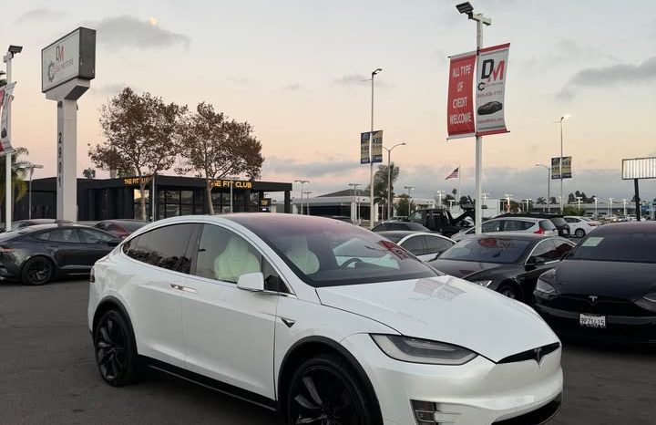 
								2019 Tesla model x Long Range Sport Utility 4D full									