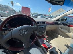 
										2002 Lexus ES 300 Sedan 4D full									