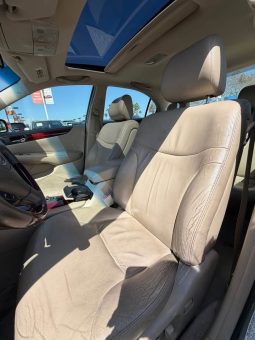 
										2002 Lexus ES 300 Sedan 4D full									