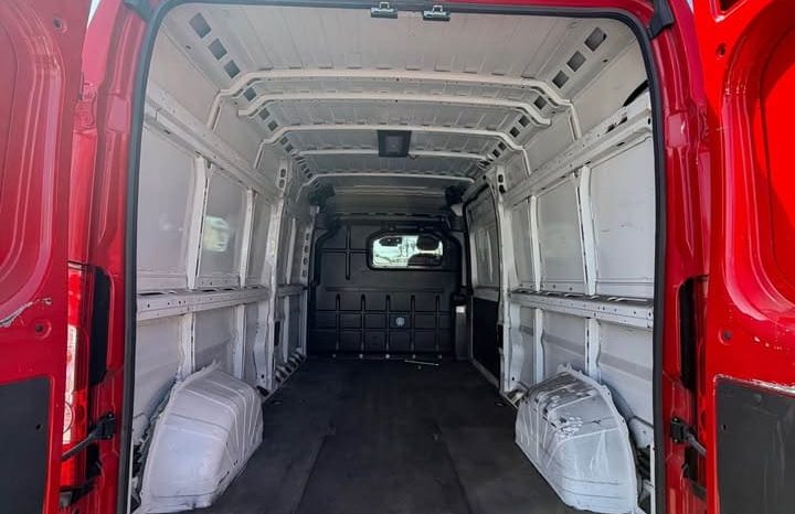 
								2022 Ram promaster 2500 cargo 159 WB full									