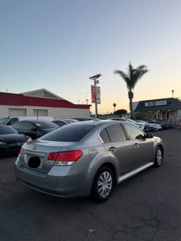 
										2011 Subaru legacy full									