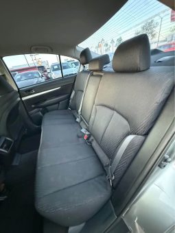 
										2011 Subaru legacy full									