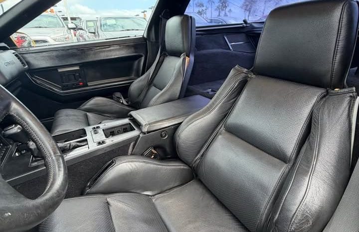
								1987 Chevrolet corvette full									