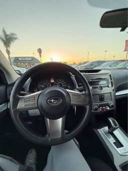 
										2011 Subaru legacy full									
