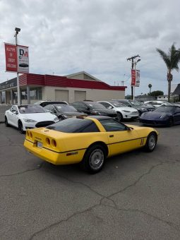 
										1987 Chevrolet corvette full									