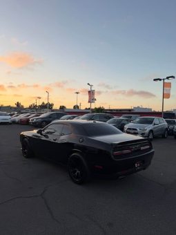 
										2018 Dodge challenger SXT full									