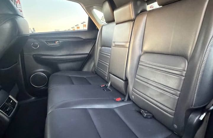 
								2017 Lexus nx 200T full									