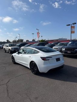 
										2025 Tesla model 3 Long Range Sedan 4D full									