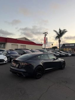 
										2026 Tesla model s Plaid Sedan 4D full									