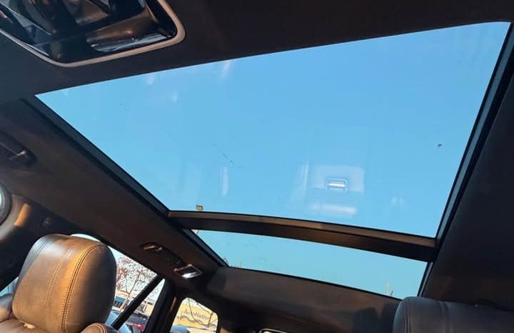 
								2017 Land Rover Range Rover full									