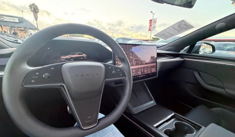 
								2026 Tesla model s Plaid Sedan 4D full									