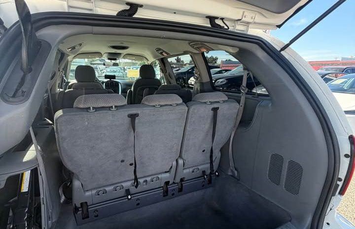 
								2007 Chrysler town & country full									