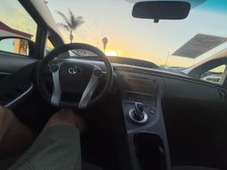 
										2011 Toyota prius full									