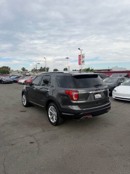 
										2019 Ford Explorer full									