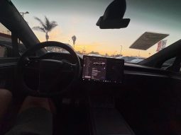 
										2025 Tesla model x Long Range Sport Utility 4D full									