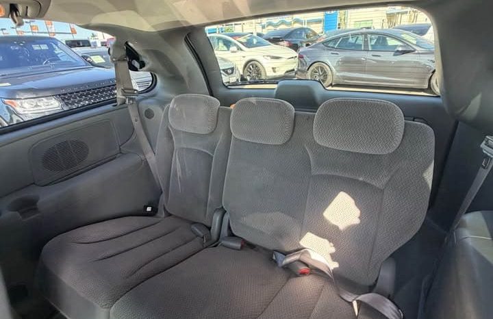 
								2007 Chrysler town & country full									
