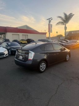 
										2011 Toyota prius full									