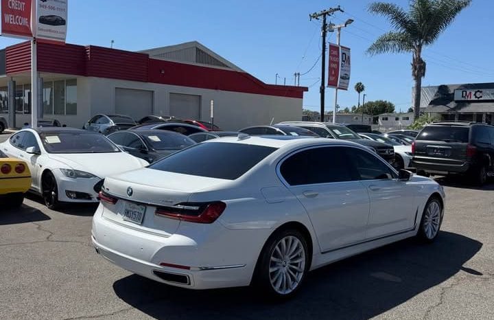 
								2020 BMW 7 series 740i xDrive Sedan 4D full									