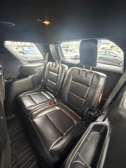 
										2019 Ford Explorer full									