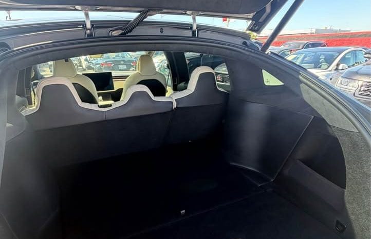 
								2026 Tesla model x Long Range Sport Utility 4D full									