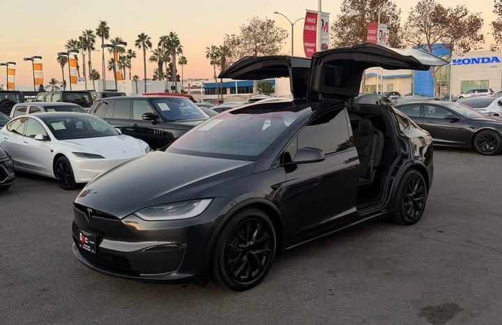 
								2025 Tesla model x Long Range Sport Utility 4D full									