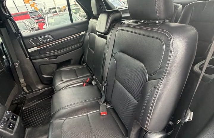 
								2019 Ford Explorer full									