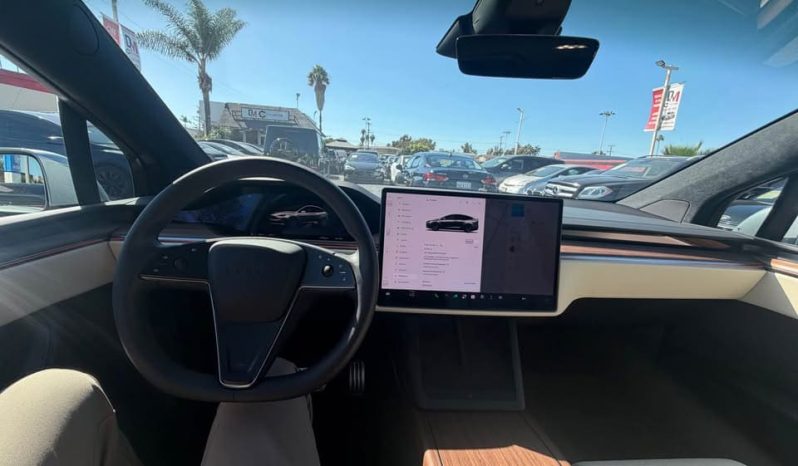 
								2026 Tesla model x Long Range Sport Utility 4D full									