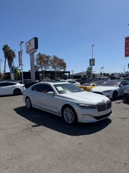 
										2020 BMW 7 series 740i xDrive Sedan 4D full									