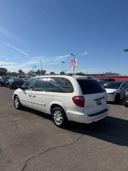 
										2007 Chrysler town & country full									
