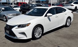 2017 Lexus ES 350 Sedan 4D