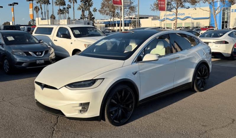
								2018 Tesla model x 75D Sport Utility 4D full									