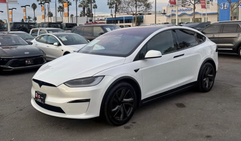 
								2026 Tesla model x Long Range Sport Utility 4D full									