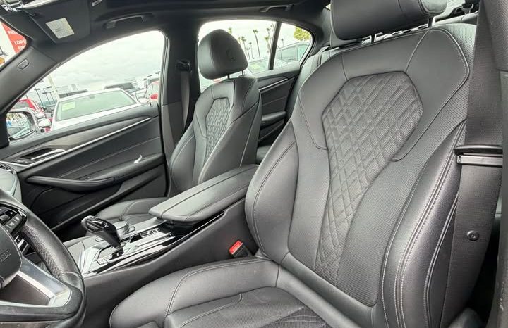 
								2022 BMW 5 series 530i Sedan 4D full									