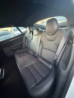 
										2021 Tesla model s Plaid Sedan 4D full									
