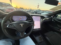 
										2018 Tesla model s 75D Sedan 4D full									